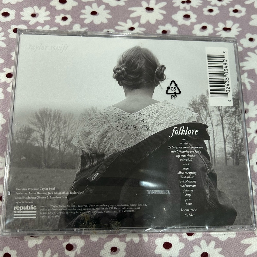 Taylor Swift Folklore CD - New - Picture 4 of 5
